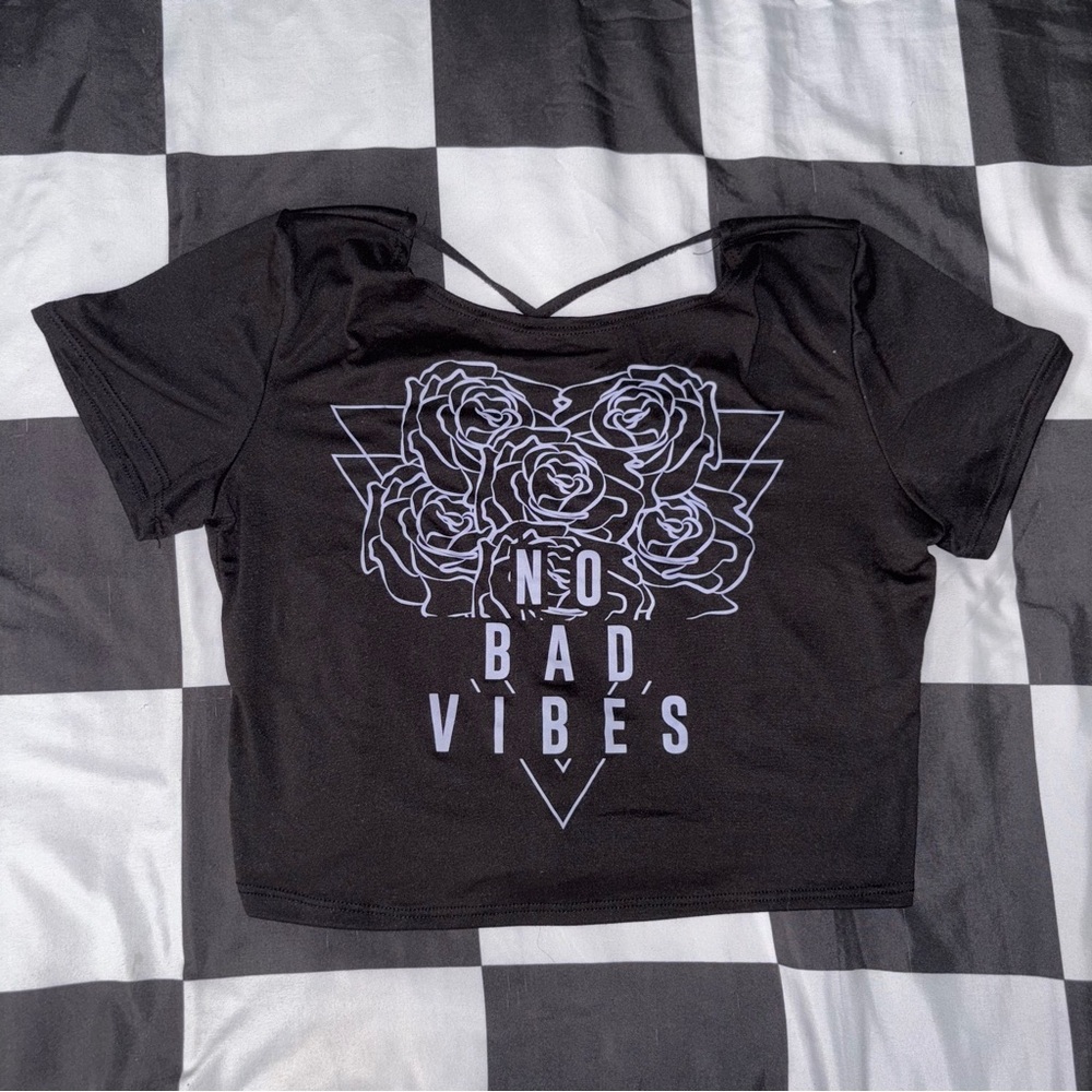 Black Graphic Crop Top